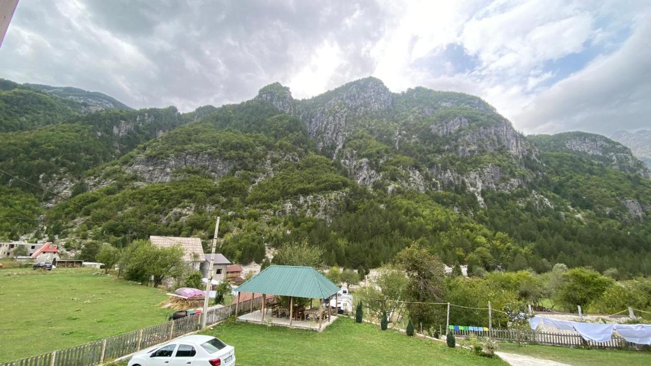 Bujtina Leke Gerla Hotel Theth Ngoại thất bức ảnh